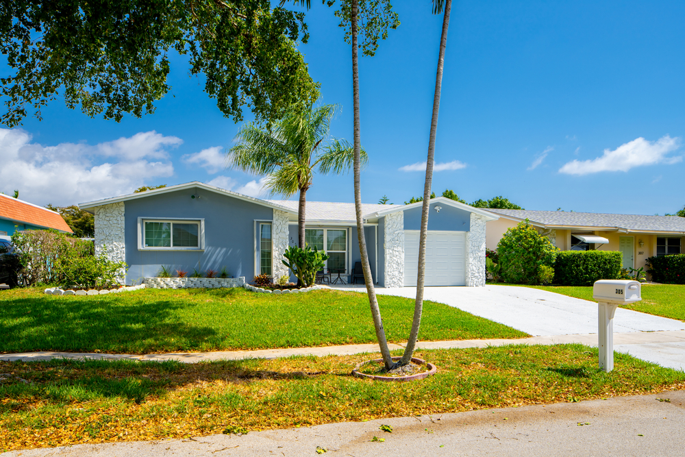 shutterstock 1963713133