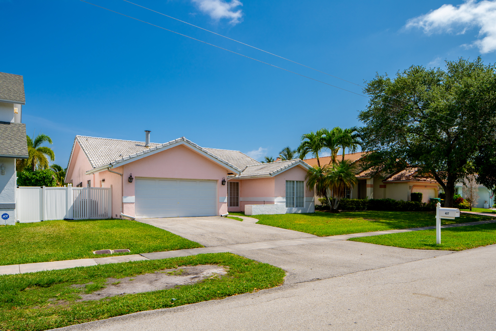 shutterstock 1963713196