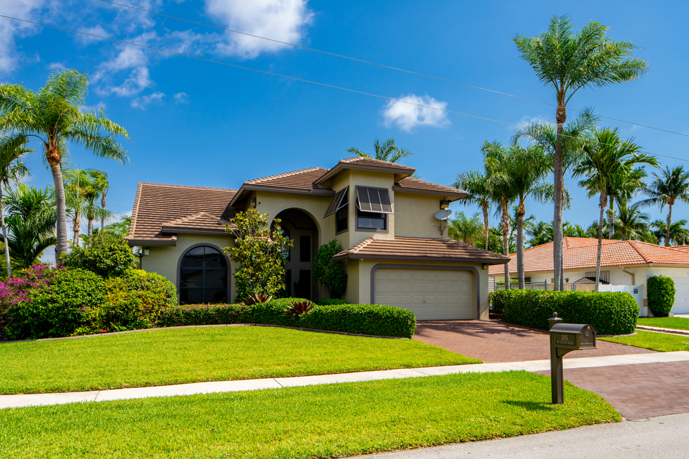 shutterstock 1963713217