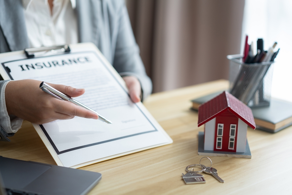 shutterstock 2144651935 1