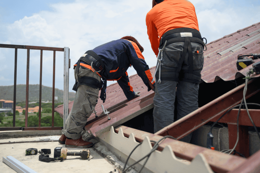 Orlando roof schedule guide illustrating roof repair and depreciation for homeowners insurance.